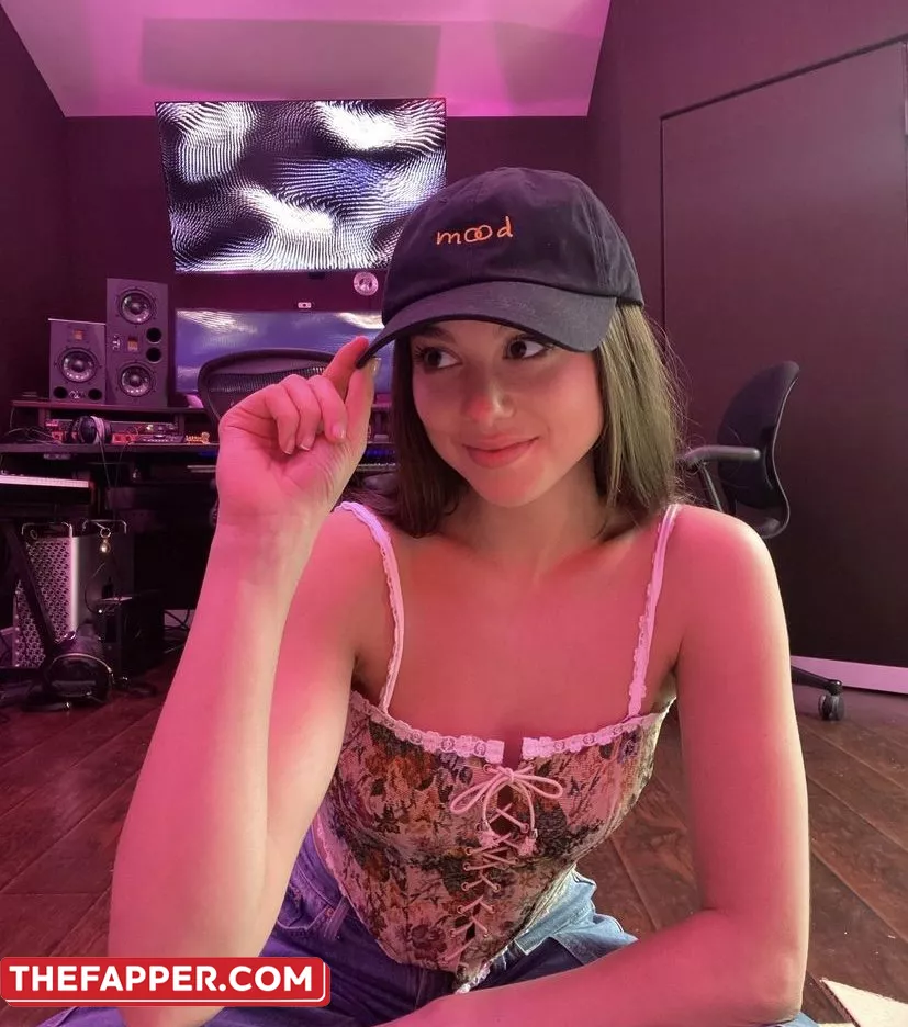 Kira Kosarin  Onlyfans Leaked Nude Image #B1xJ5yj1VK
