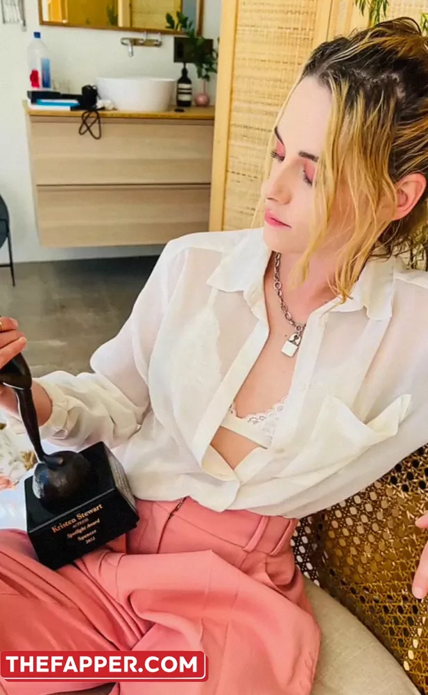 Kristen Stewart  Onlyfans Leaked Nude Image #DUCCKTexoK
