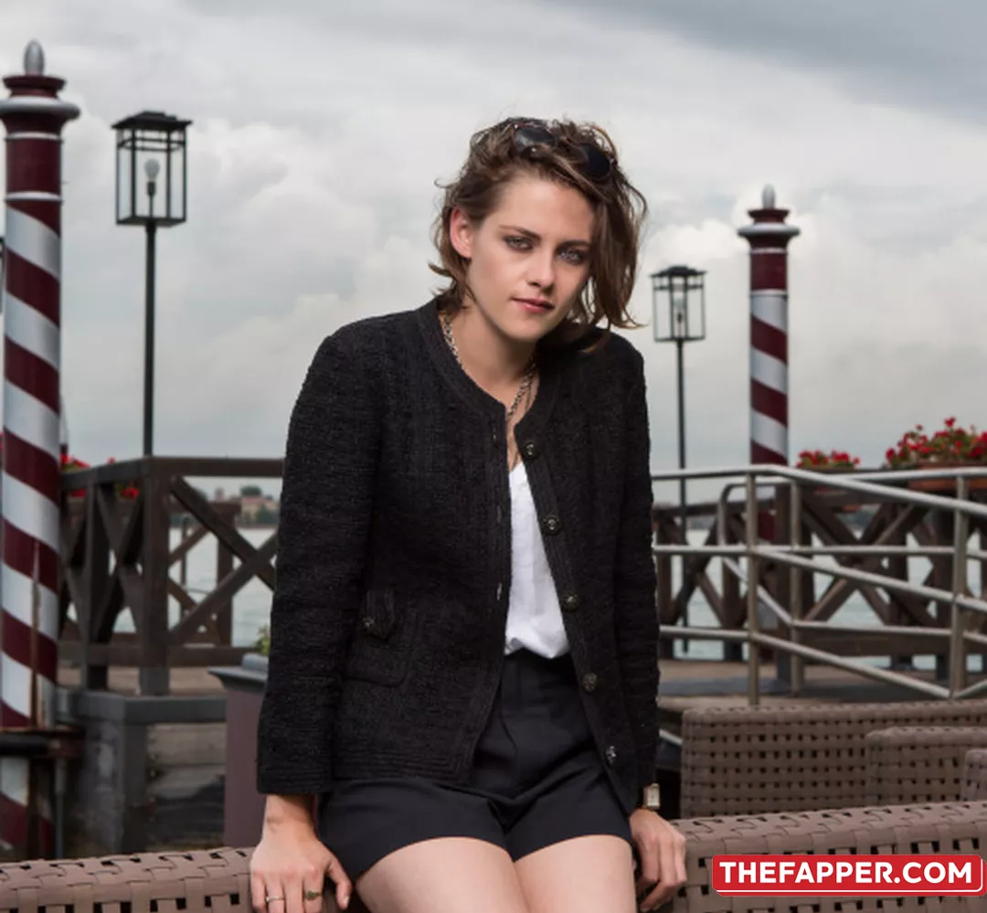 Kristen Stewart  Onlyfans Leaked Nude Image #Dy2G6tAySs