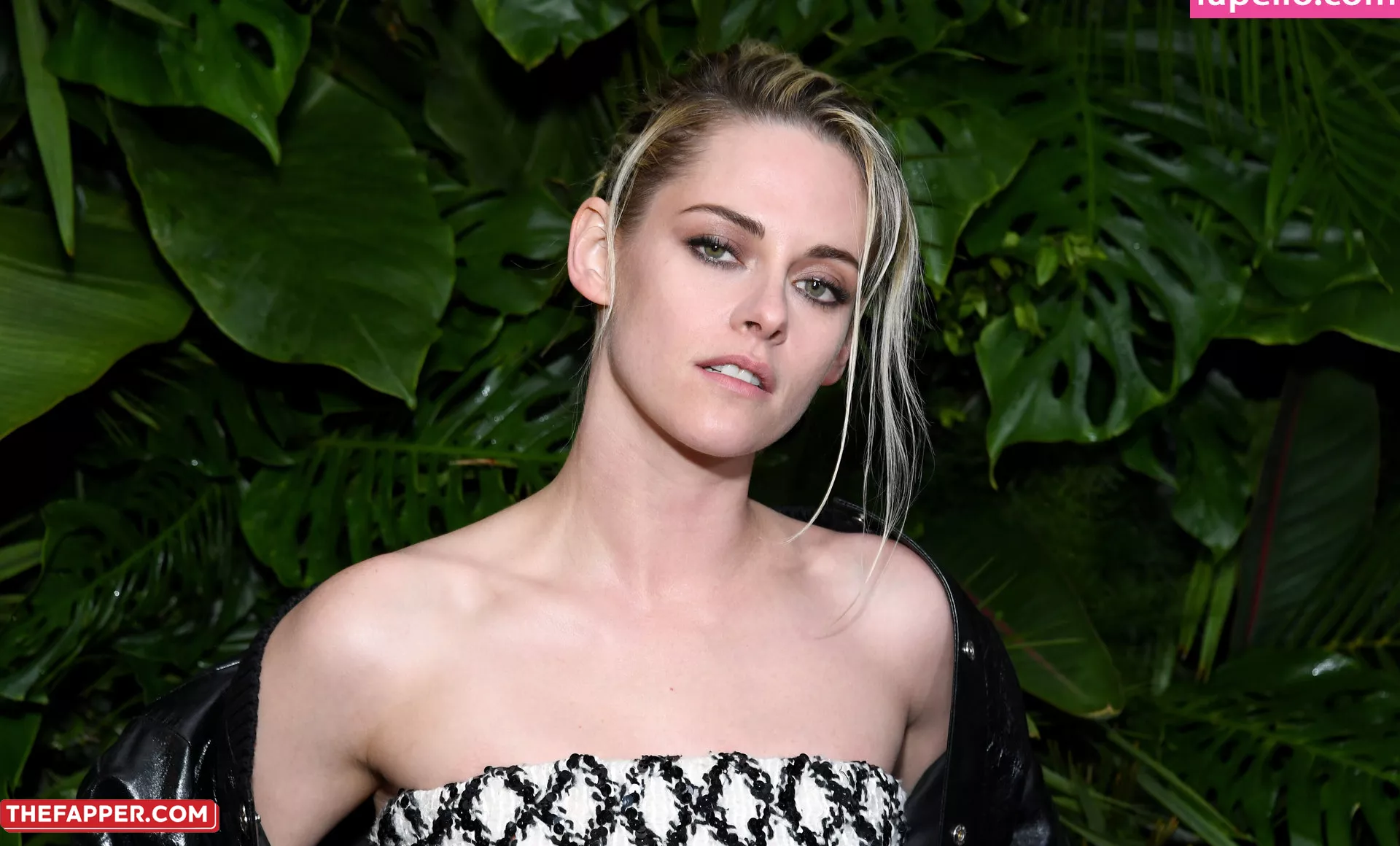 Kristen Stewart  Onlyfans Leaked Nude Image #I13ekYVAWm