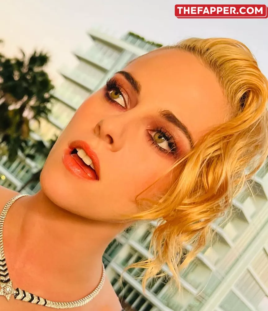 Kristen Stewart  Onlyfans Leaked Nude Image #I7w7u4KUJV