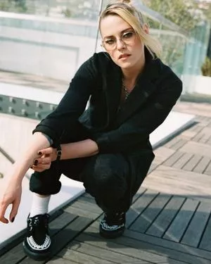 Kristen Stewart Onlyfans Leaked Nude Image #LCl4GmCd6J