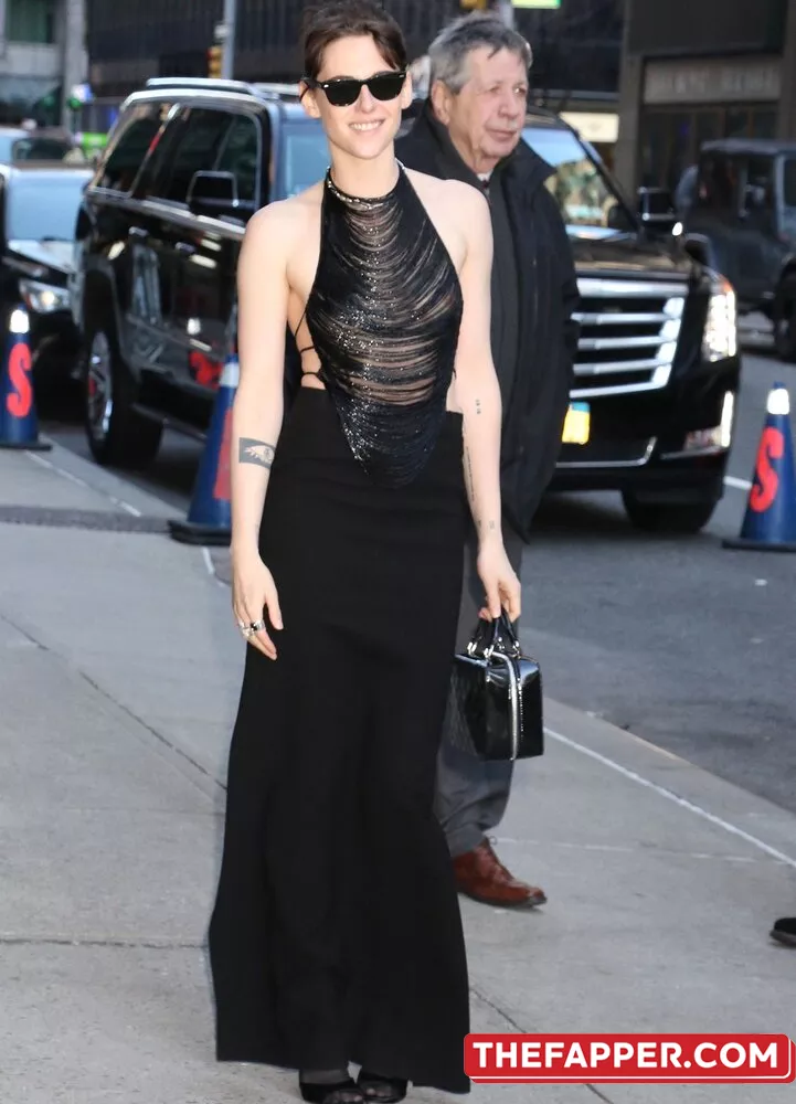 Kristen Stewart  Onlyfans Leaked Nude Image #RfjQoqhK5N