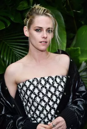 Kristen Stewart Onlyfans Leaked Nude Image #RoRC1poR3D