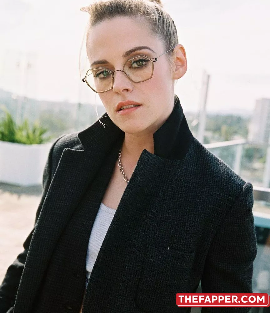 Kristen Stewart  Onlyfans Leaked Nude Image #SzzdvpI63V