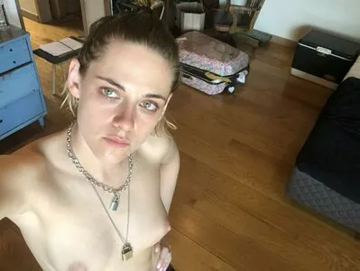 Kristen Stewart Onlyfans Leaked Nude Image #TrGMqfPovB
