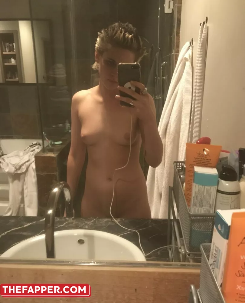 Kristen Stewart  Onlyfans Leaked Nude Image #d6nO0cYe9n