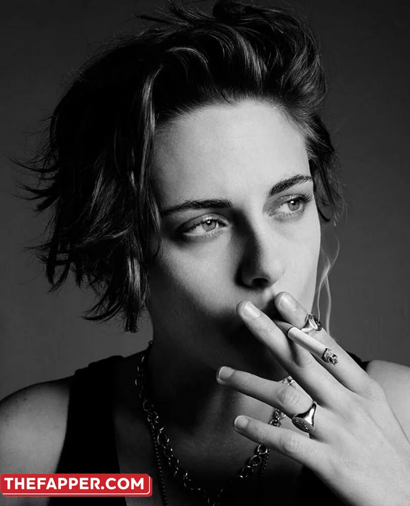 Kristen Stewart  Onlyfans Leaked Nude Image #jKoQStIuUo