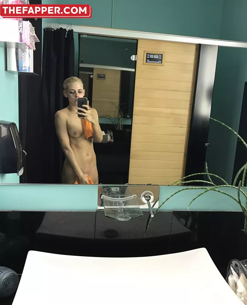 Kristen Stewart  Onlyfans Leaked Nude Image #pkLngDAbMG