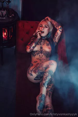 Kristy Von Kashyyyk #9oA6hlyLKl