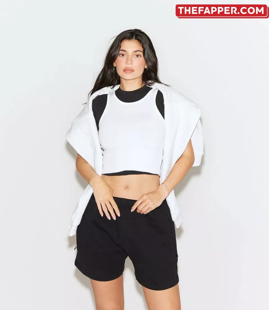 Kylie Jenner  Onlyfans Leaked Nude Image #5QVOGRF8sy