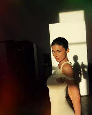Kylie Jenner OnlyFans Leak Akwl8rkWo5
