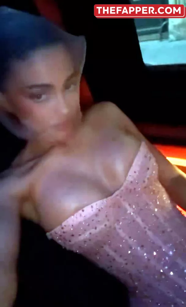Kylie Jenner  Onlyfans Leaked Nude Image #B8f7veoevn
