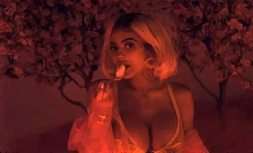 Kylie Jenner Onlyfans Leaked Nude Image #D0EA4L9xre