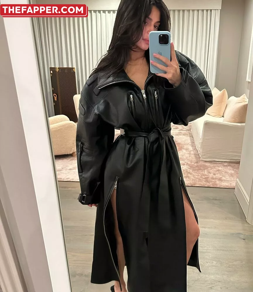 Kylie Jenner  Onlyfans Leaked Nude Image #DwMmsps96i