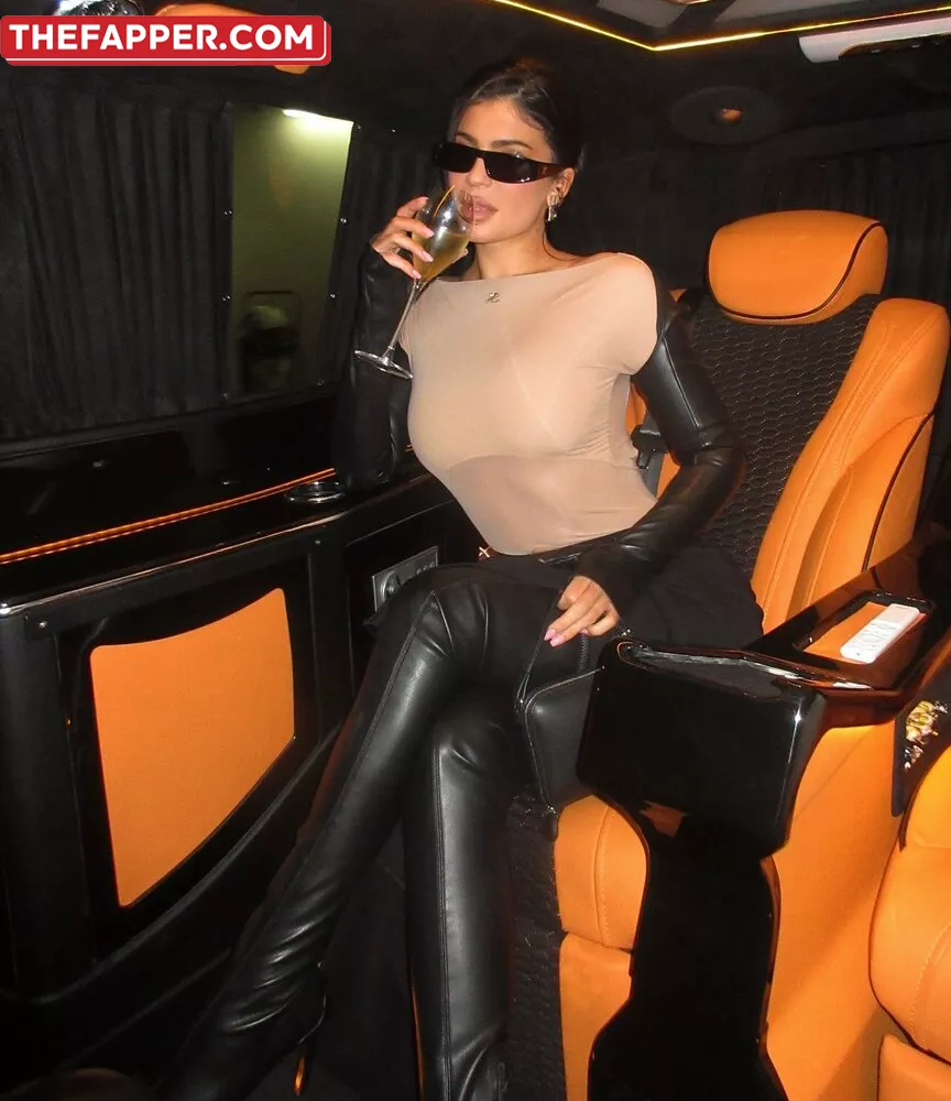Kylie Jenner  Onlyfans Leaked Nude Image #GdrRIkMgD2
