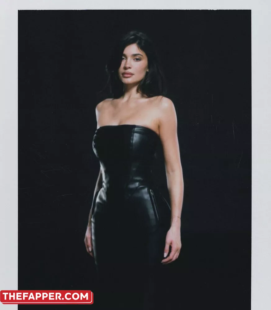 Kylie Jenner  Onlyfans Leaked Nude Image #Guc6d7NAA0
