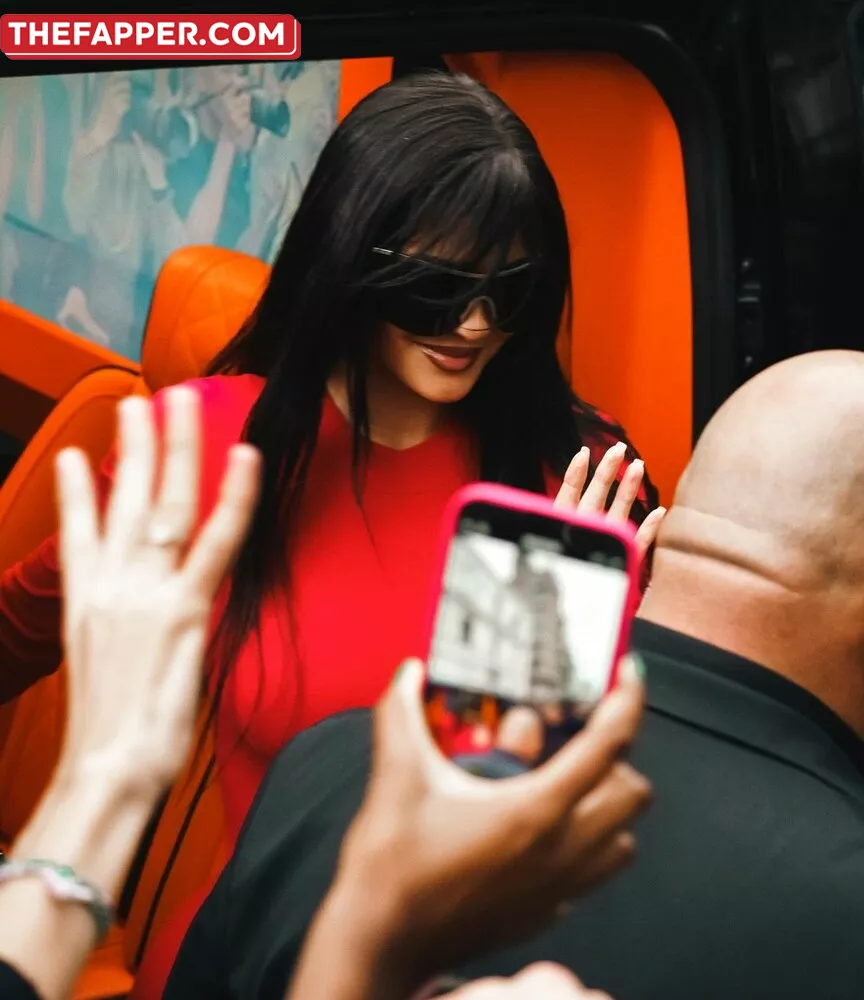 Kylie Jenner  Onlyfans Leaked Nude Image #KwKuOy82KN