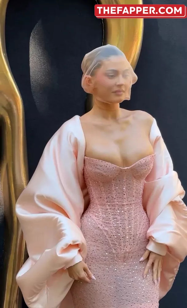 Kylie Jenner  Onlyfans Leaked Nude Image #LV5HHU6pcA