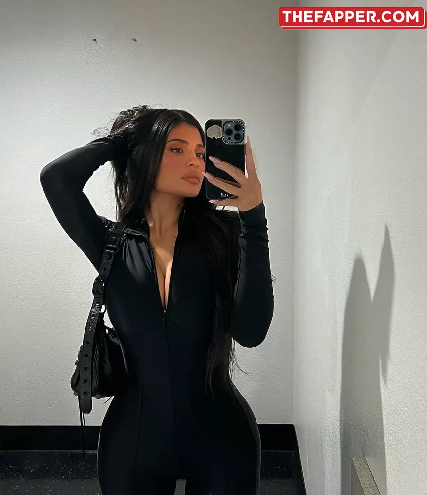 Kylie Jenner  Onlyfans Leaked Nude Image #MKSm9Sd3gq
