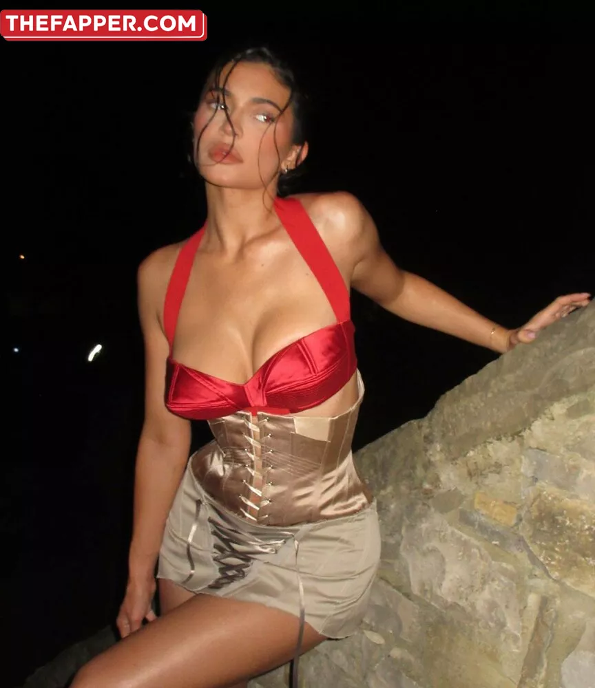 Kylie Jenner  Onlyfans Leaked Nude Image #PisfyjAad0