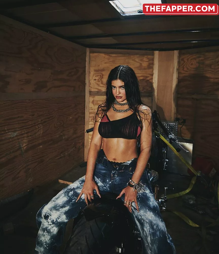 Kylie Jenner  Onlyfans Leaked Nude Image #RfHjyAl1VX