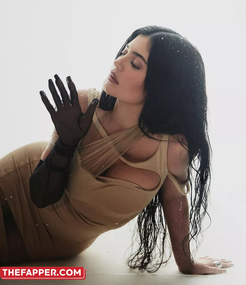 Kylie Jenner  Onlyfans Leaked Nude Image #VakML2Sr5b