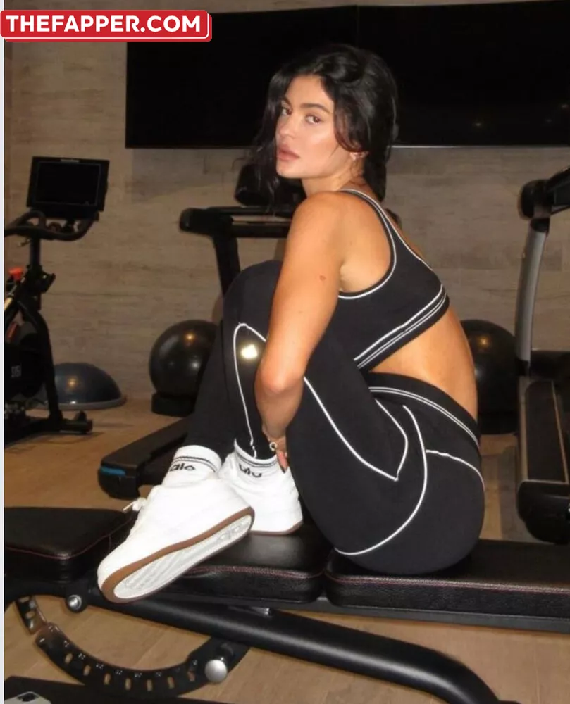 Kylie Jenner  Onlyfans Leaked Nude Image #YTrnJ8fsLB