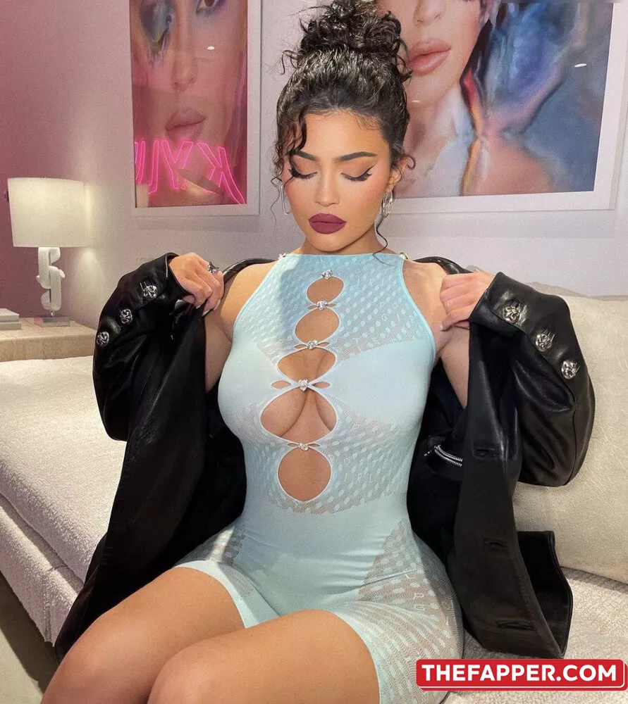 Kylie Jenner  Onlyfans Leaked Nude Image #abRgZyxczk