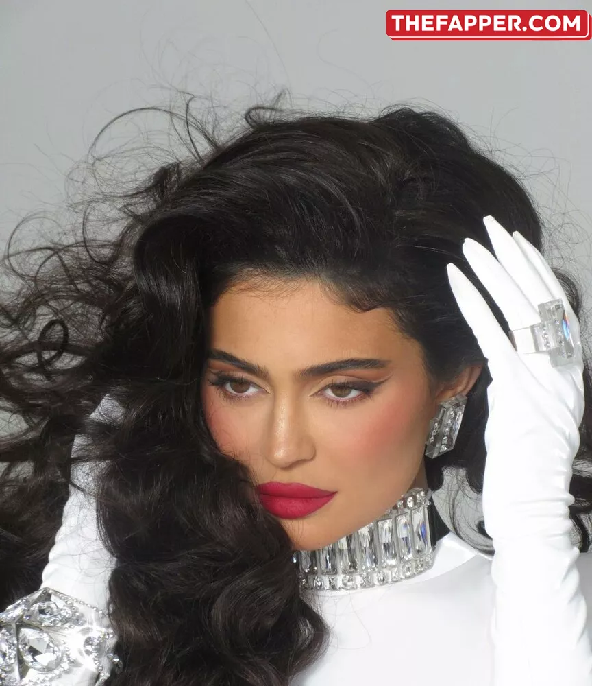 Kylie Jenner  Onlyfans Leaked Nude Image #aqq4aldpg1
