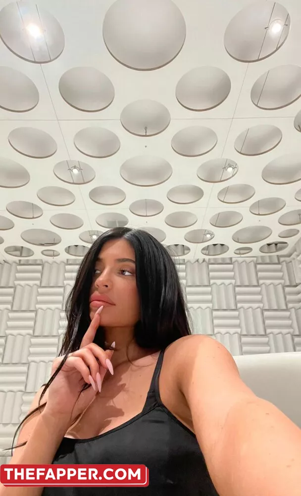 Kylie Jenner  Onlyfans Leaked Nude Image #b12ZE7Nb77