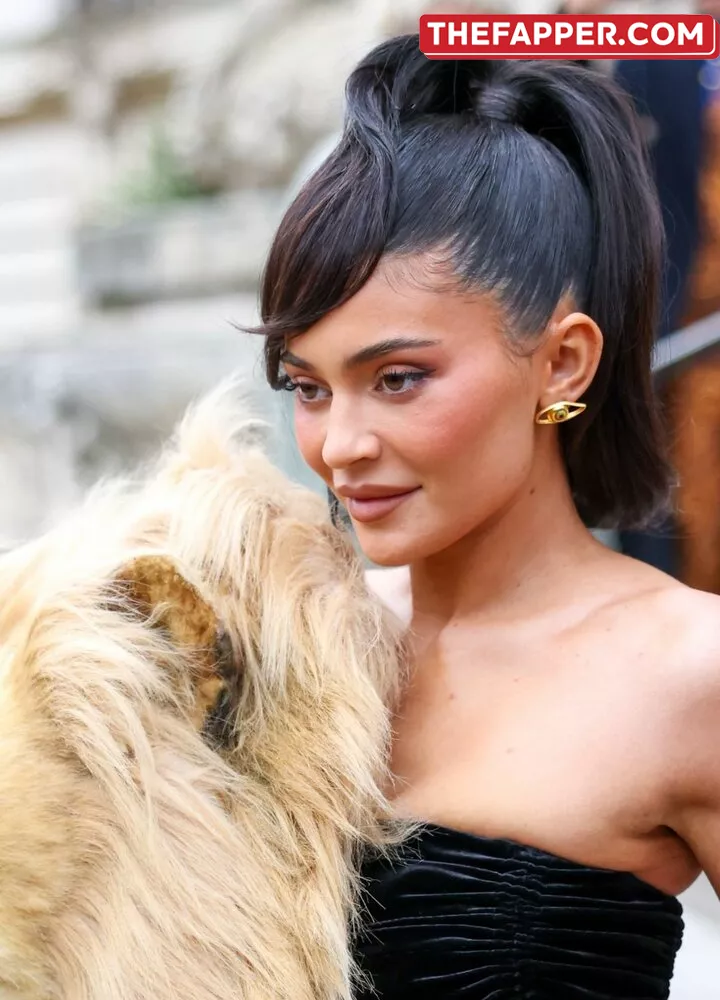 Kylie Jenner  Onlyfans Leaked Nude Image #dAghBXiPdg