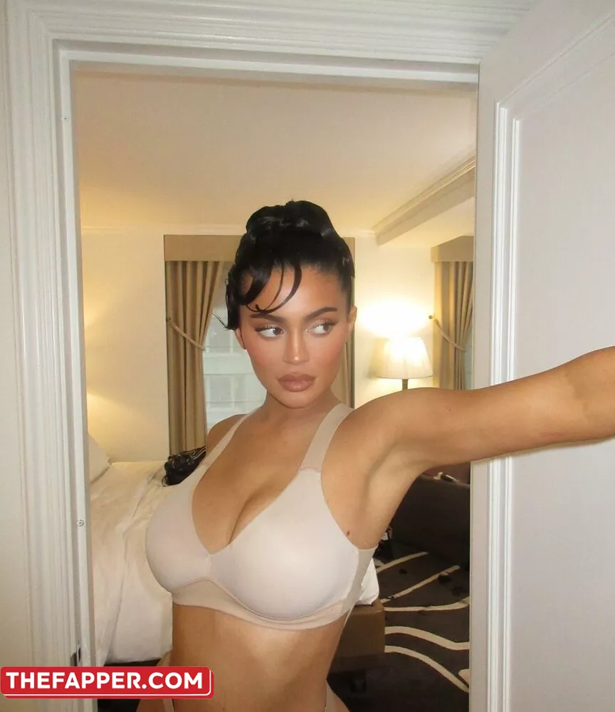 Kylie Jenner  Onlyfans Leaked Nude Image #dcFvWGipD6
