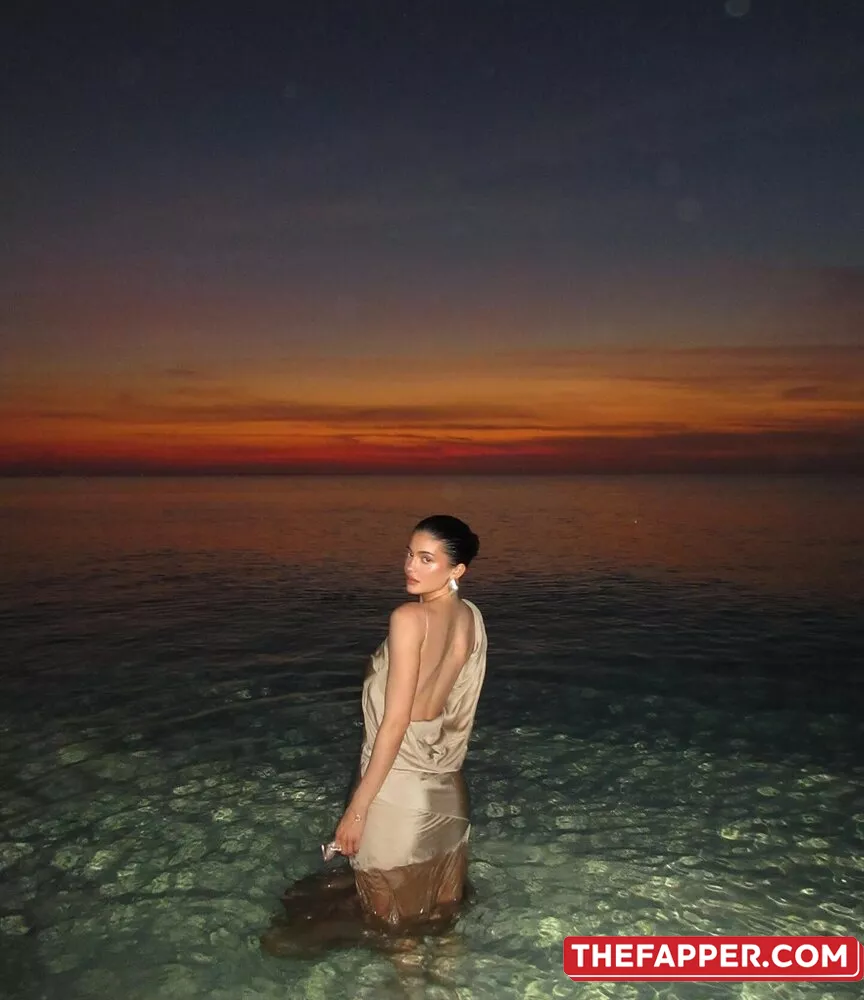 Kylie Jenner  Onlyfans Leaked Nude Image #djoPttA4fq