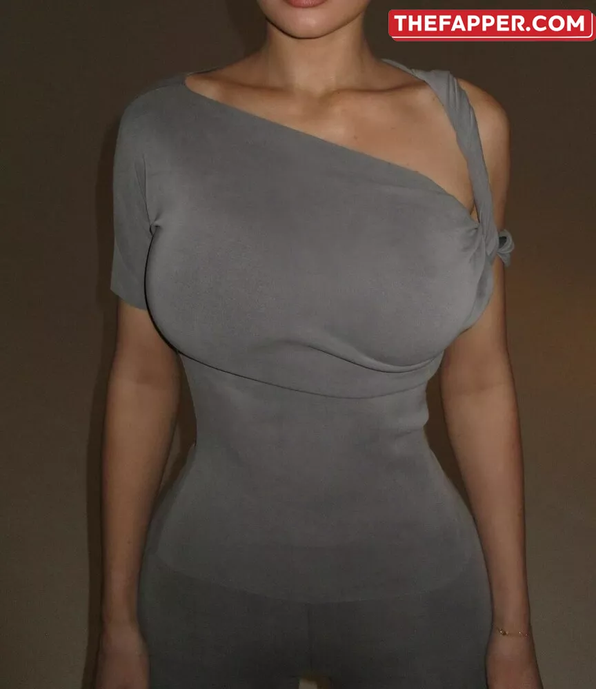 Kylie Jenner  Onlyfans Leaked Nude Image #fFe6HTVaOj
