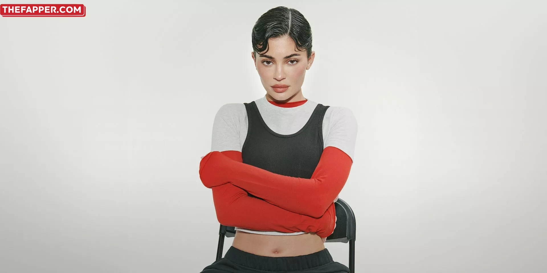 Kylie Jenner  Onlyfans Leaked Nude Image #hSZMclbynz