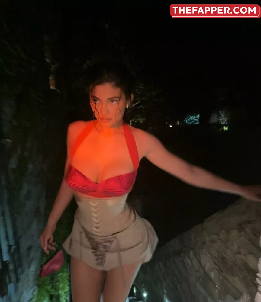 Kylie Jenner  Onlyfans Leaked Nude Image #ke43OaAAlv