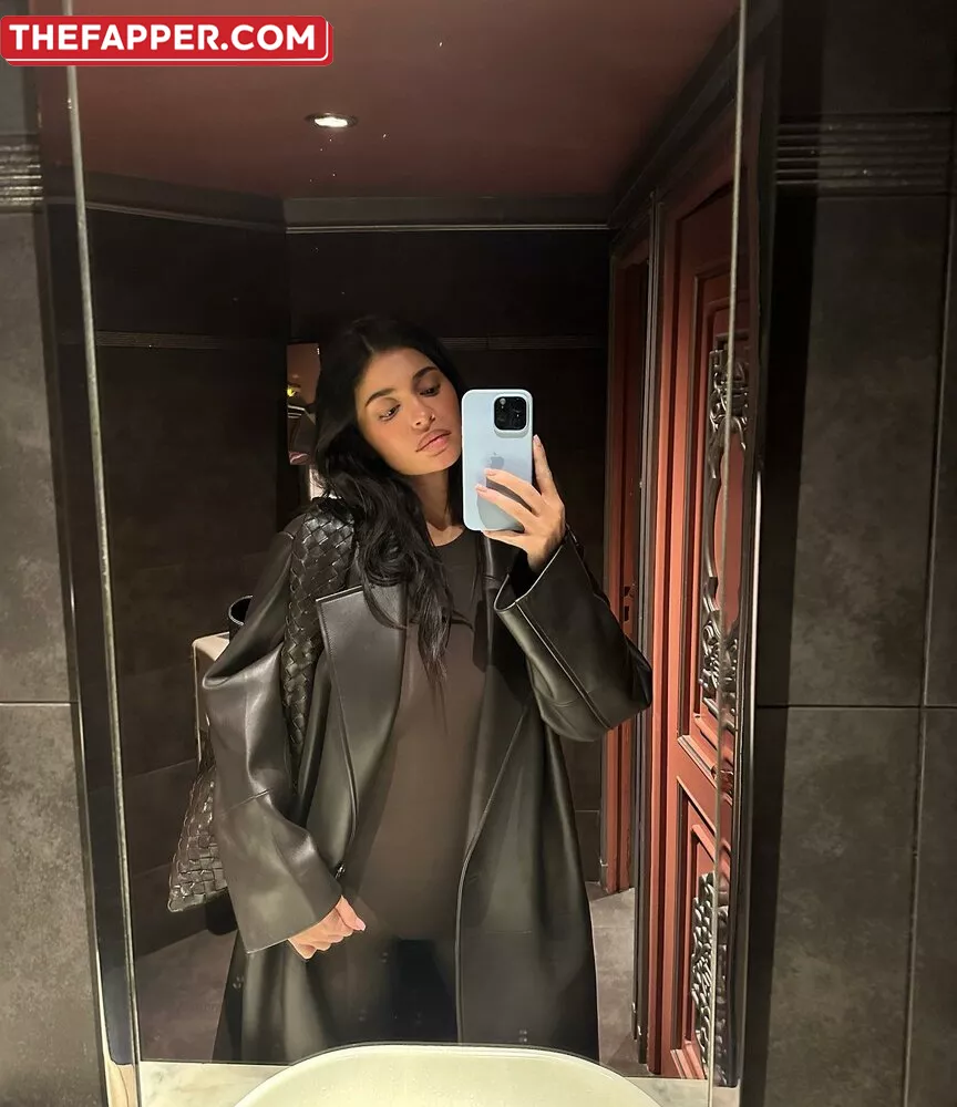 Kylie Jenner  Onlyfans Leaked Nude Image #mT5coPiAne