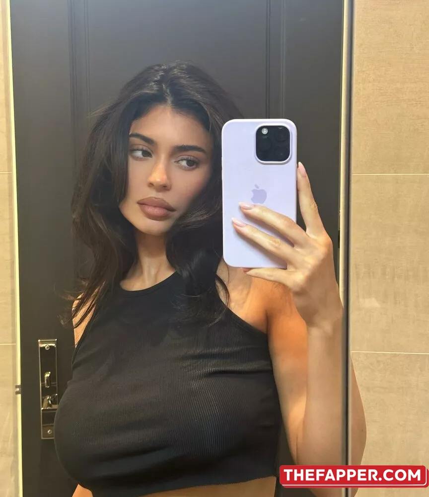 Kylie Jenner  Onlyfans Leaked Nude Image #pld71d4sVS
