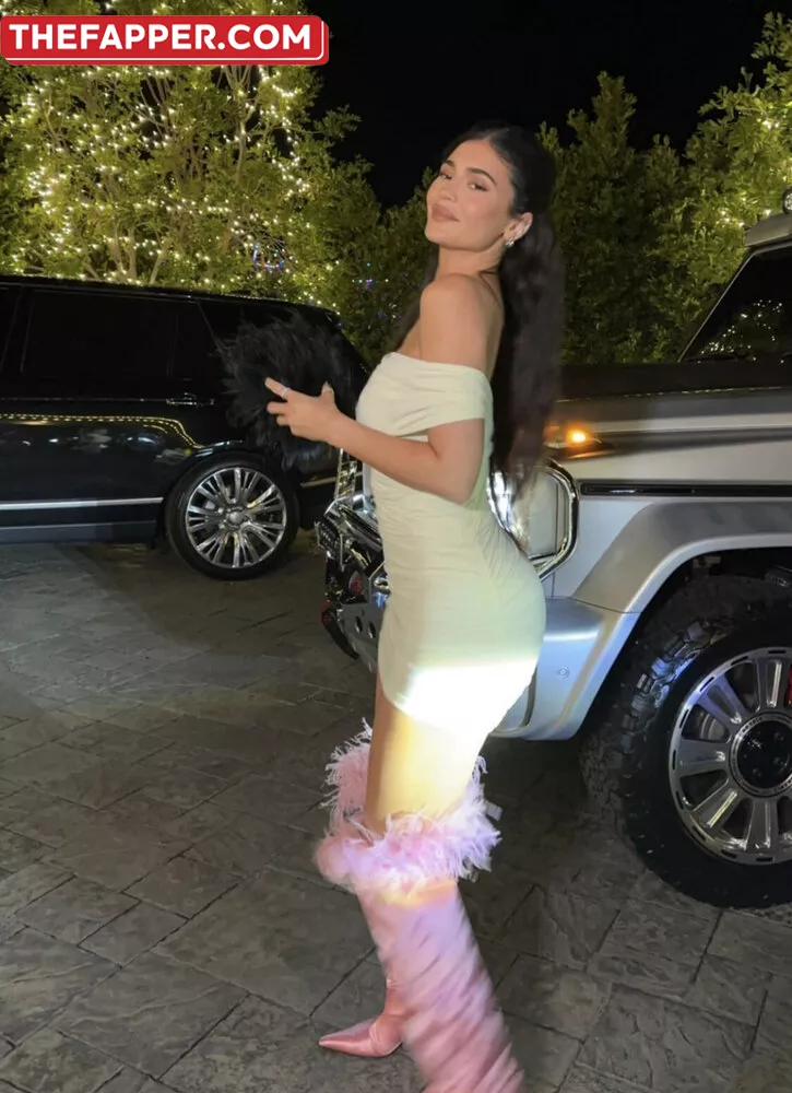 Kylie Jenner  Onlyfans Leaked Nude Image #qMtu6j1LN5