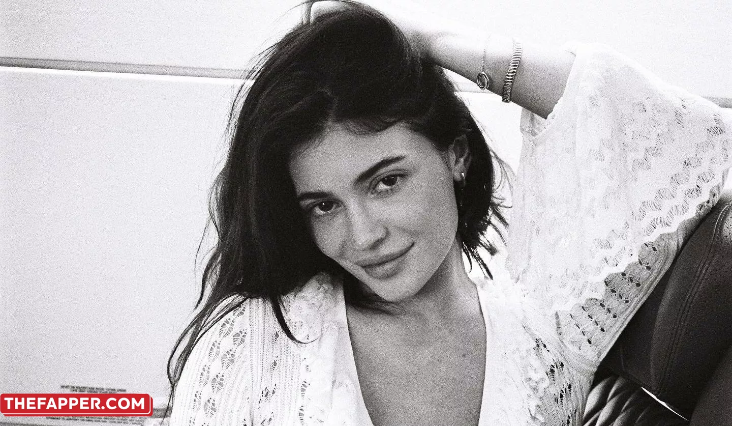 Kylie Jenner  Onlyfans Leaked Nude Image #sJT79y7328