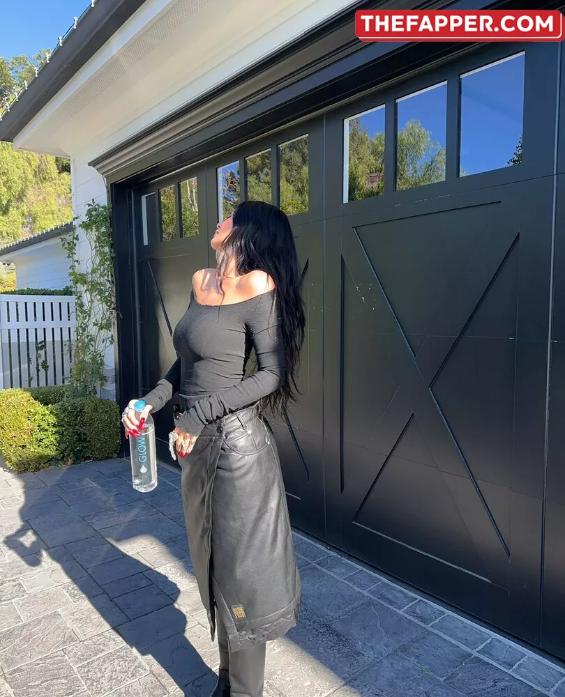 Kylie Jenner  Onlyfans Leaked Nude Image #y5NV8ev6NV