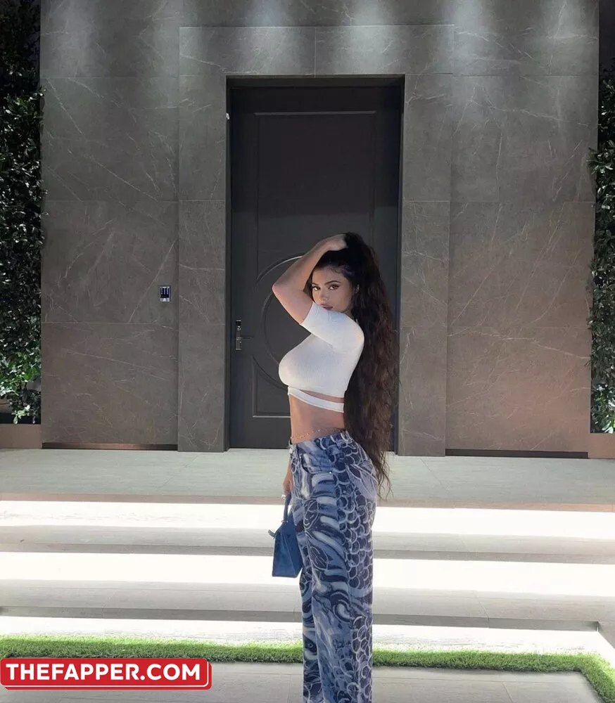 Kylie Jenner  Onlyfans Leaked Nude Image #yyFDcv20mA