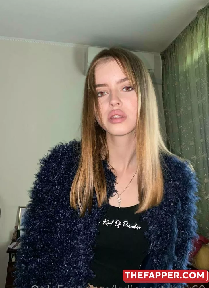 Kylienextdoor69  Onlyfans Leaked Nude Image #T16tu1JHu9