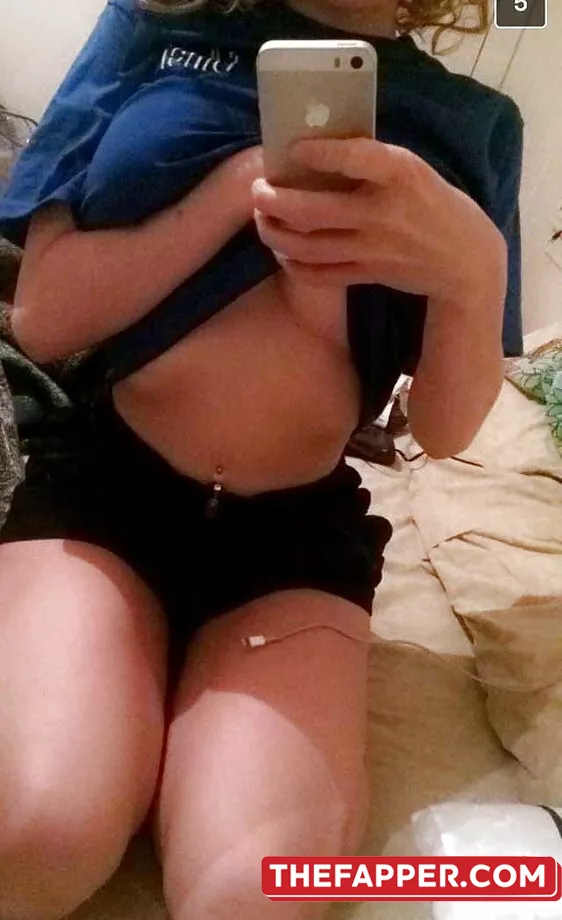 Laura Marie  Onlyfans Leaked Nude Image #5jImiRTAjX
