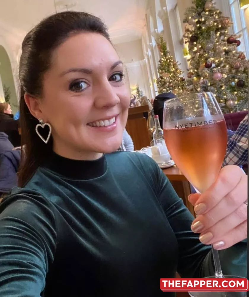 Laura Tobin  Onlyfans Leaked Nude Image #0Gy9Y71wLN