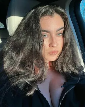 Lauren Jauregui #e1IO3iI3Qu