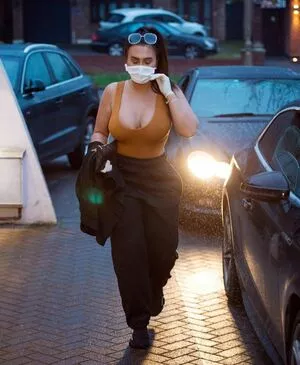 Lauren Rose Goodger #oUytMRaI09