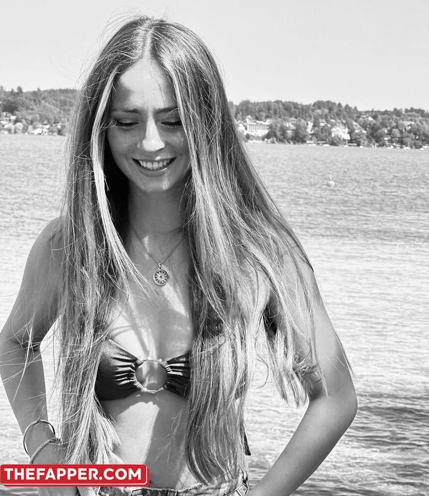Lea Katharina Maria  Onlyfans Leaked Nude Image #22I40TtrK2