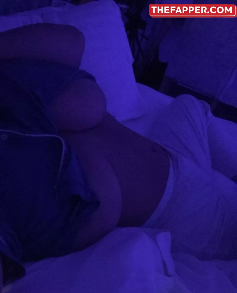 Leanne Crow  Onlyfans Leaked Nude Image #UFcp0YBmKp